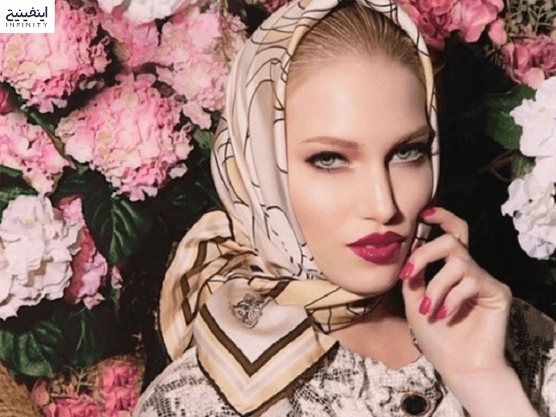 فرق مینی اسکارف و روسری و باندانا