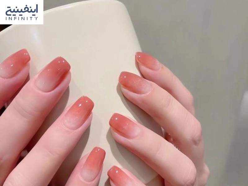 ناخن عید با رنگ سال 1403