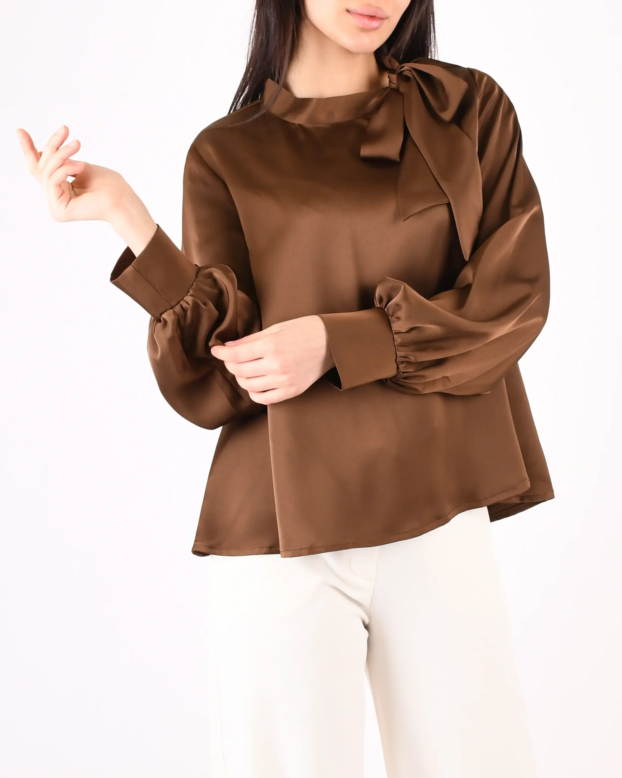 شومیز یقه گرهOPPSI W0025