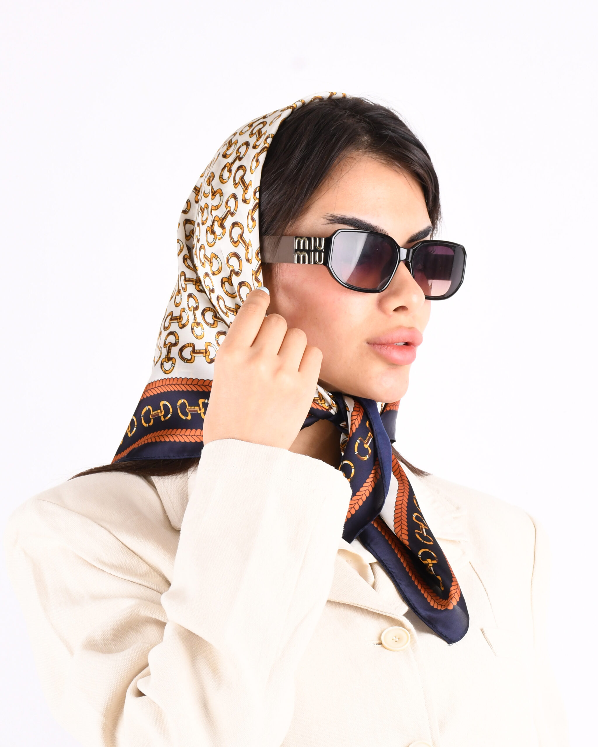 مینی اسکارف مادام OPPSI S01001